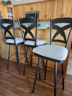 3 METAL SWIVEL BAR STOOLS