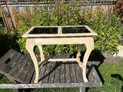Accent Table